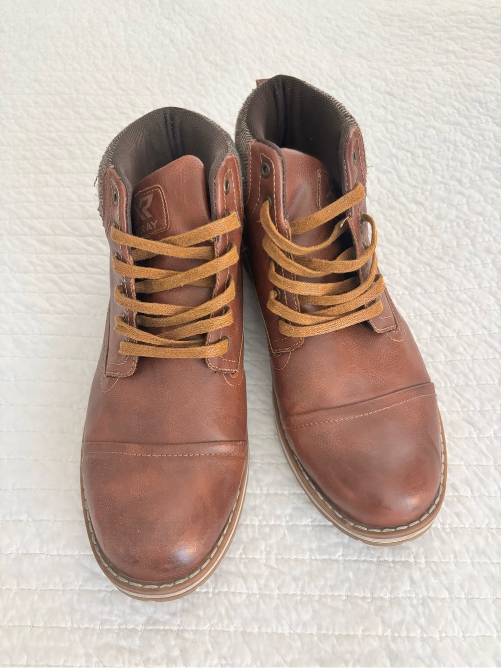 Men's Brown Leather Chukka Boots with Contrast Laces